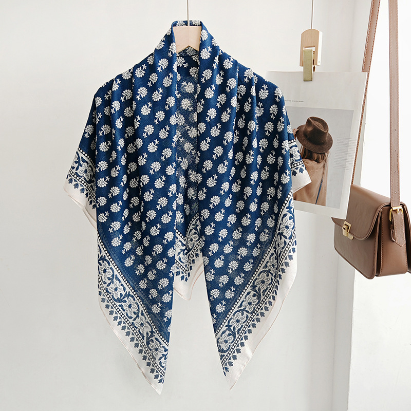 Fashion Autumn and Winter Warm Small Flower Print Imitation Silk Cotton Thin 110X110Cm Large Square Scarf Travel Gauze Scarf for Women