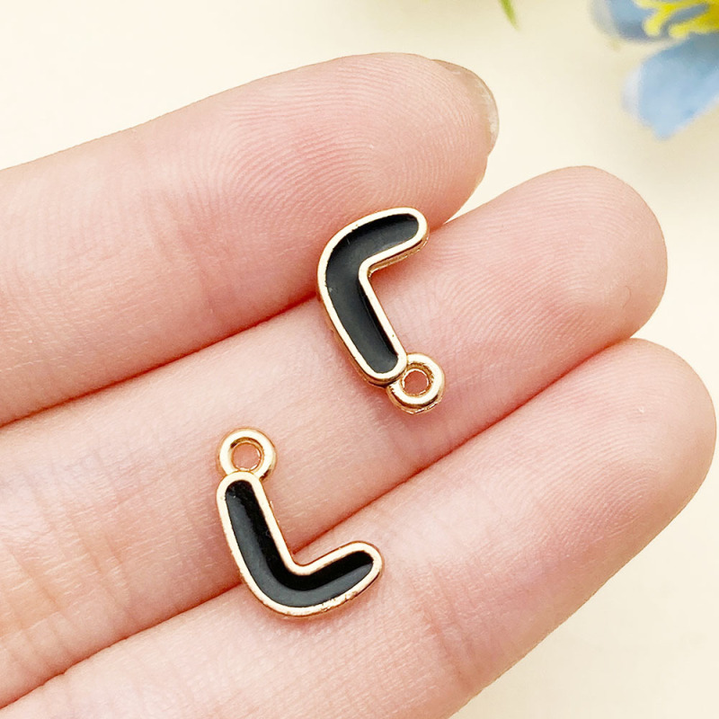 新しいオイルドリップ漫画 4 色両面 26 文字ペンダント DIY ブレスレットネックレスキーペンダントジュエリーアクセサリー|undefined
