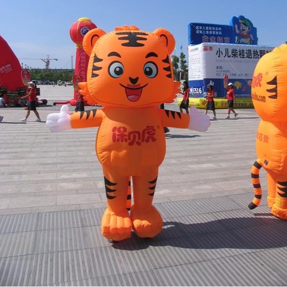 充气老虎气模 蜜蜂老虎卡通气模 行走卡通 固定卡通人偶气模模型