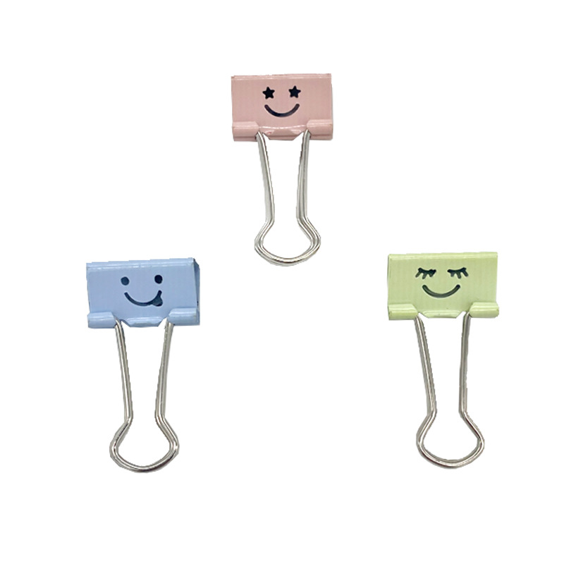 Celebridad en línea con el mismo hueco creativo broche de cola larga sonrisa carpeta de color broche de papel de papelería