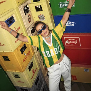 2026�¿�羳���QŮ�b�r��ײɫ�l�y�Ը��U��V�I����ᘿ�