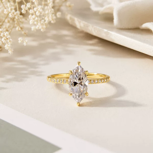 Cross-Border Marquise-Shaped Cubic Zirconia Ring for Women, French Minimalist Light Luxury High-End Style, European and American Irregular-Shaped Rings Wholesale