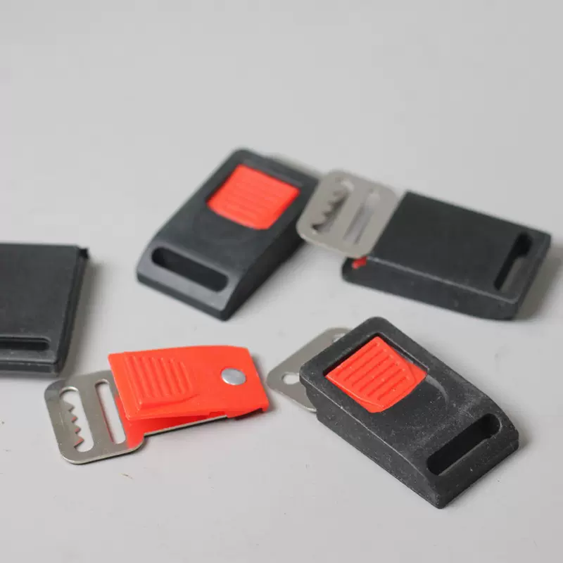 摩托车头盔插扣/头盔通用锁扣帽带扣/头盔专用快速扣/下巴扣插扣