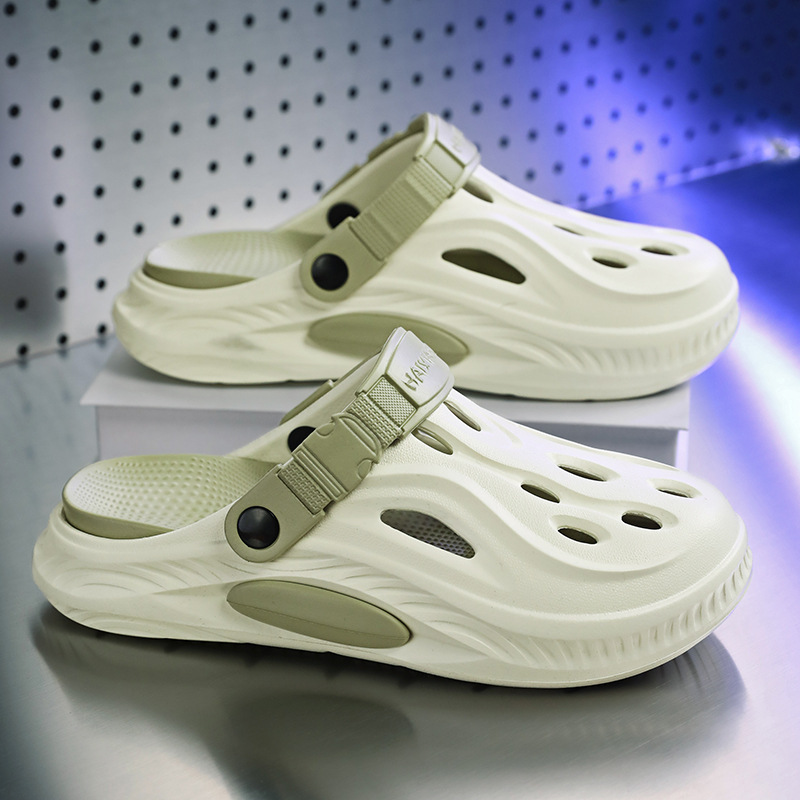 Primavera y verano hogar casual perezoso transpirable multicolor zapatos planos de fondo plano cómodo fuera de la playa zapatos perezosos de hombre