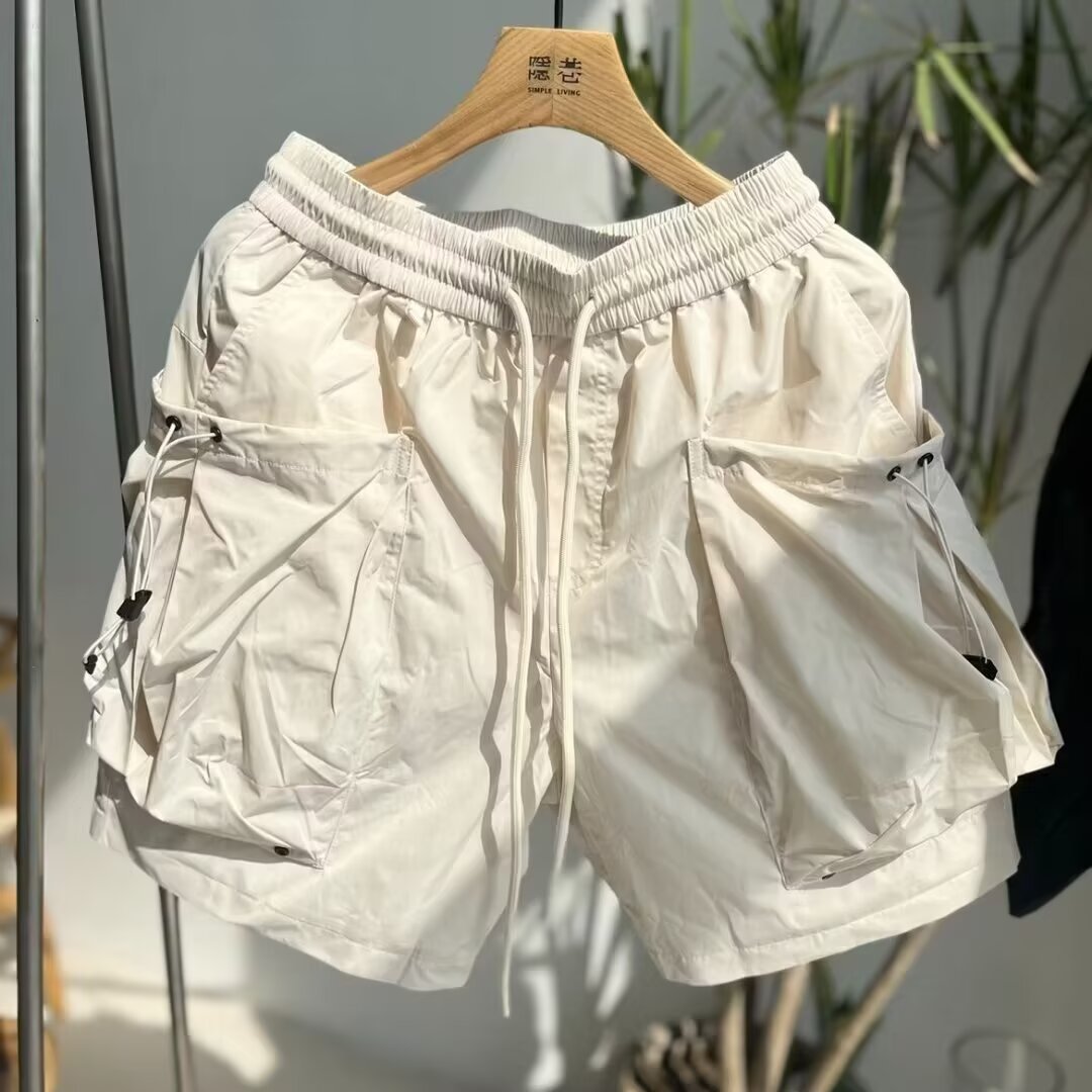 Función de viento de bolsillo de trabajo pantalones cortos para hombres verano forrado de malla brillante sensación fría y rápida secado piernas anchas al aire libre pantalones de cinco puntos para hombres