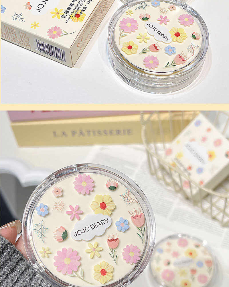 Jiujiu Diary Cushion Foundation provides long-lasting coverage, moisture retention, no smudging, no powder sticking, water and sweat resistance, and a refreshing BB cream undefined