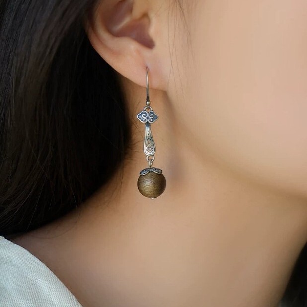 新しい中国風の古典的なアクセサリー如意イヤリング女性のためのレトロなビーズデザインハイエンドの気質古代スタイルのイヤーフックイヤリング|undefined