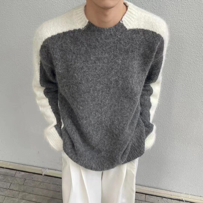 Niche Design Soft Alpaca Wool Black and White Color-Blocked Round Neck Loose Unisex Oversized Sweater Wholesale Long Sleeve