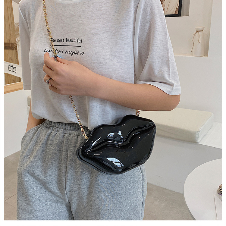 240g Weight Polyester Lining Material Buckle Closure Type Single Shoulder Strap Strap Type Pu Leather Material Solid Color Pattern Streetwear Style Square Shape Red, Gold, Silver, Champagne, Black Color Medium Size Medium Pu Leather Streetwear 72