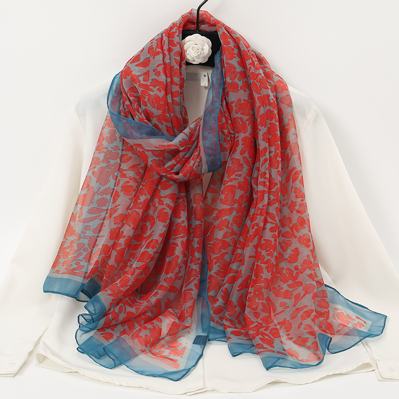 Women's Elegant Lady Color Block High Quality Yarn Printing Silk Scarf display picture 1