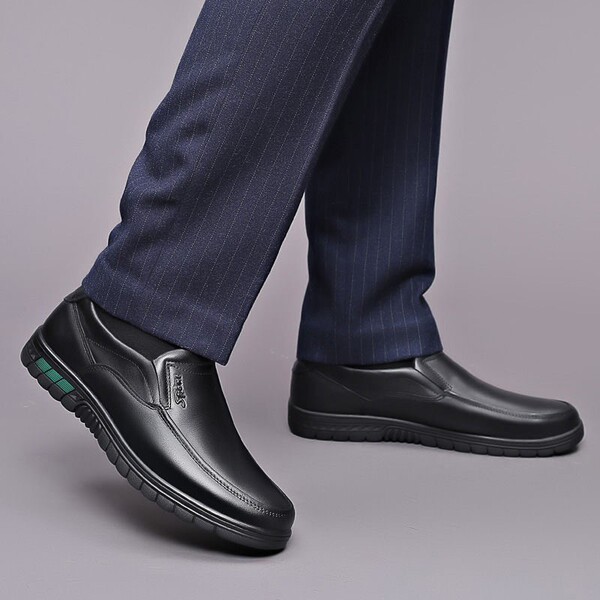 casual breathable non-slip comfortable lightweight shoes