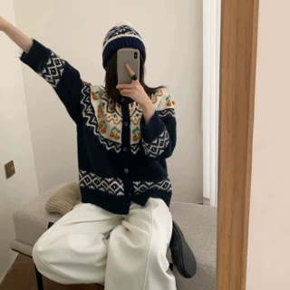 伊茉2026秋冬重工刺绣复古费尔岛毛衣女韩系慵懒风软糯含羊毛开衫