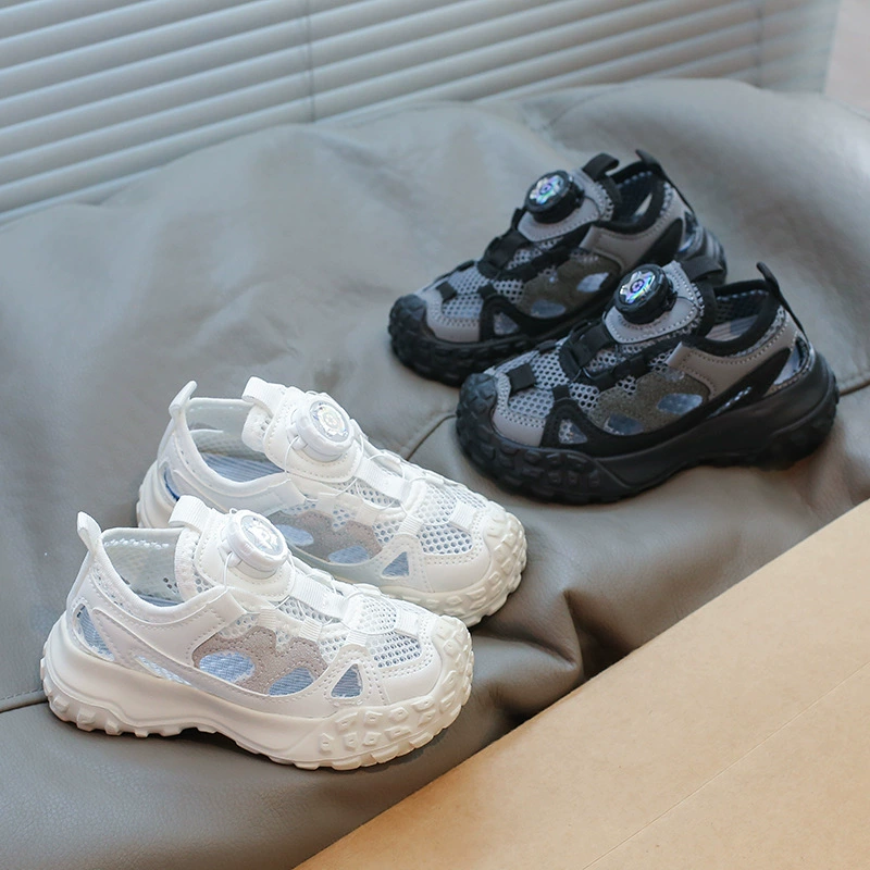 Детская сетевая обувь 2024 Летний новый тренд спортивные сандалии для девочек полые дышащие повседневные ботинки для мальчиков