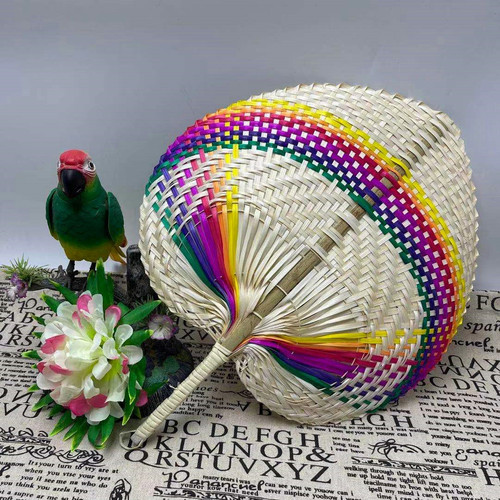 Handmade unique peach-shaped bamboo woven fan, summer cooling, literary and artistic, breezy, creative hand-held fan