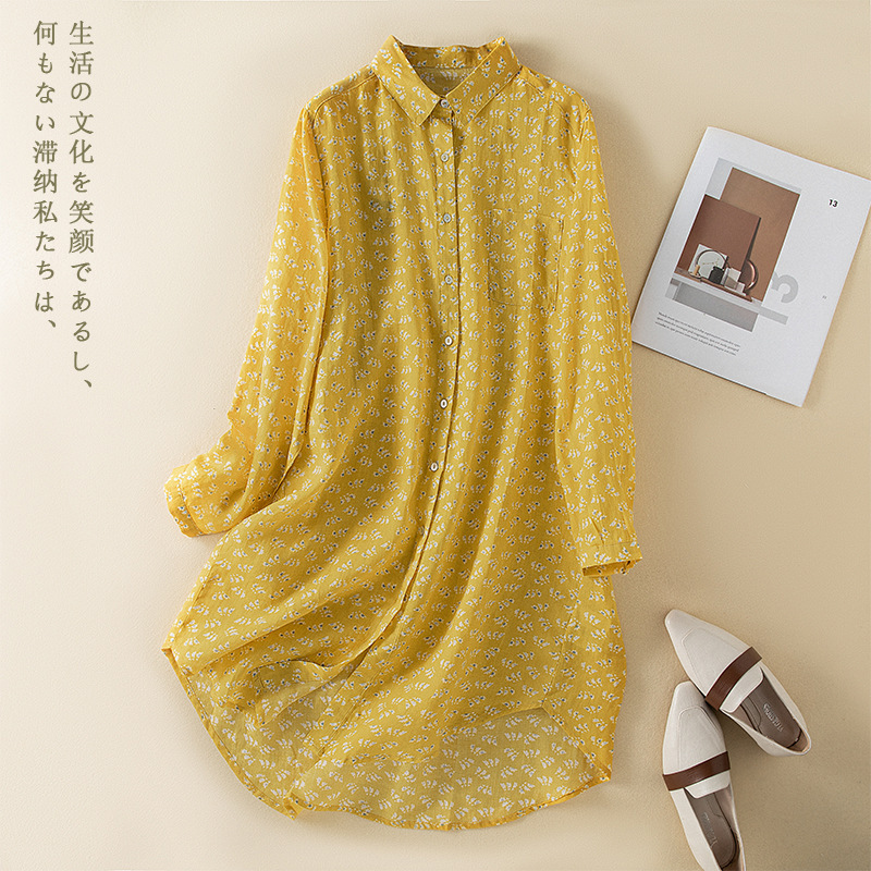 ゆったりとした痩せたプリントシャツの女性の秋の新商品の清新な綿麻長袖の中の長いカーディガン|undefined