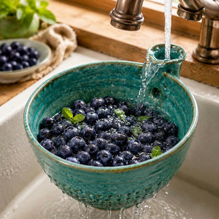 Ceramic Draining Bowl Rotating Ceramic Fruit Rinse Bowl Kiln-Turned Glaze Porous Design 2-in-1 Berry Vegetable Sink