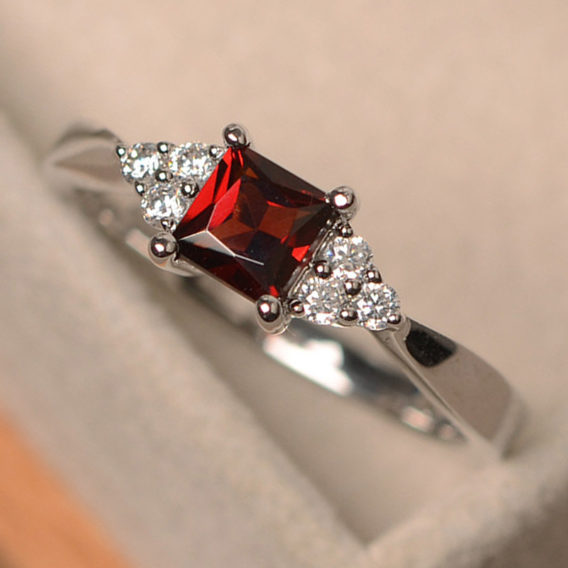 square accessory