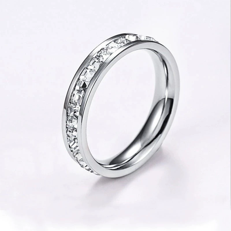Ring stainless steel, simple elegant design, sizes 5–11, gold & silver options
