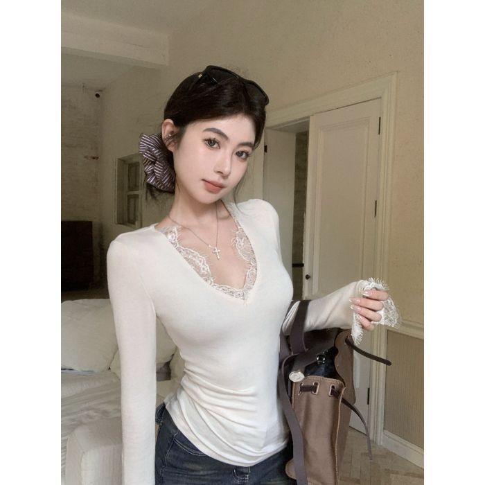 黑色蕾丝V领内搭打底衫女春秋季2025新款长袖T恤纯欲修身显瘦上衣|undefined