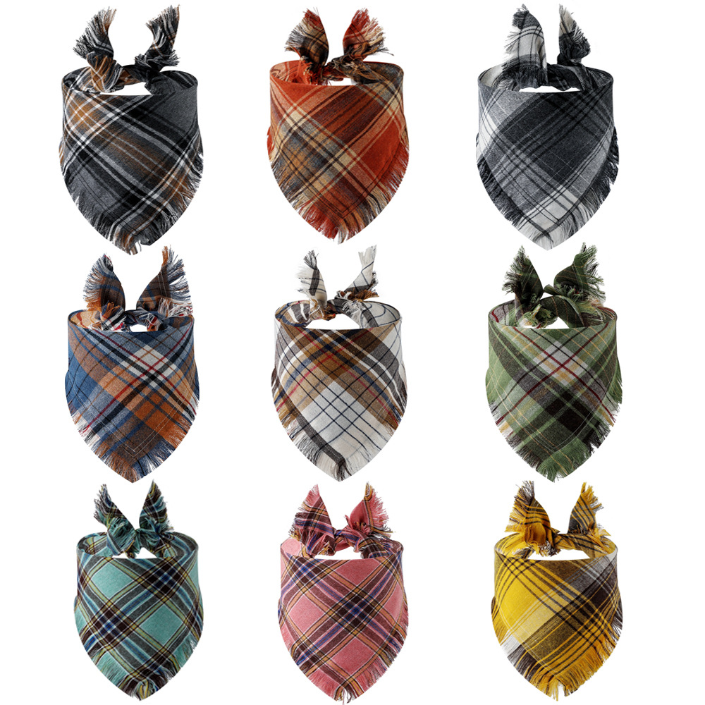 Ventas de la fábrica Nuevo en stock transfronterizo especial Plaid borla triángulo toalla mascota perro triángulo toalla mascota bufanda