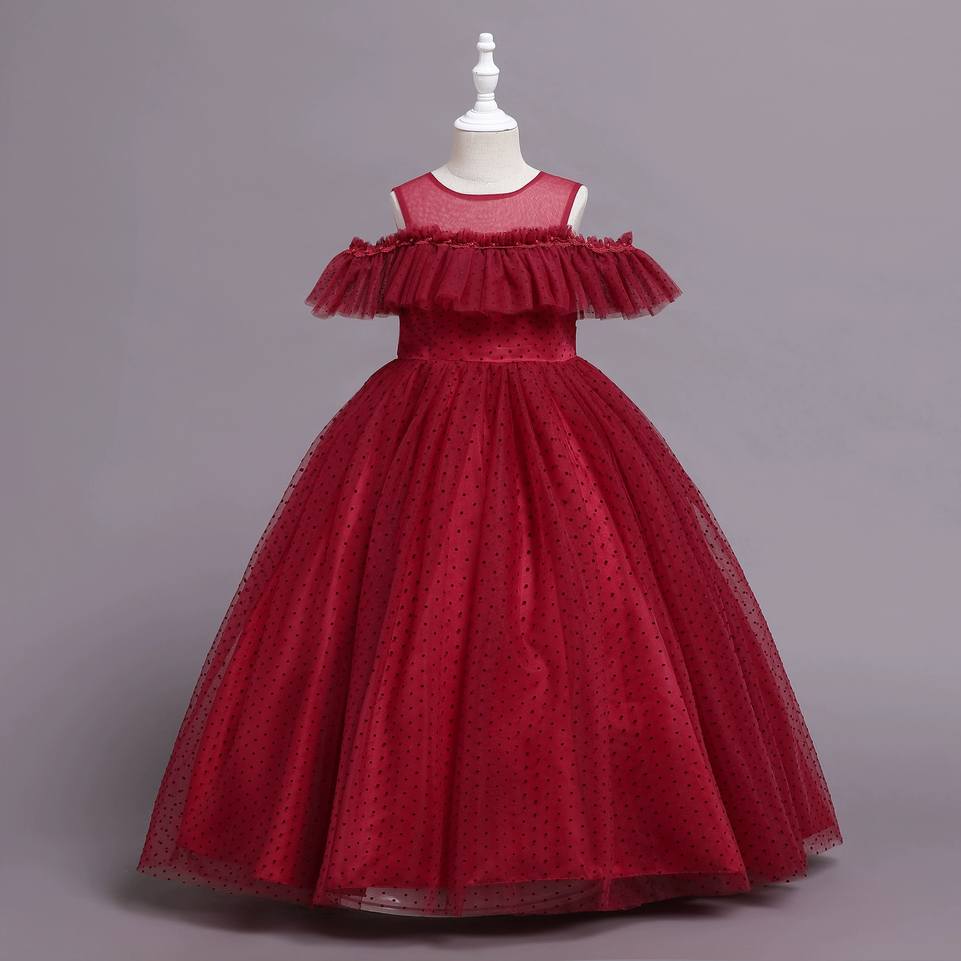 Evening dress, flower girl dress, cute skirt, tulle, open shoulders