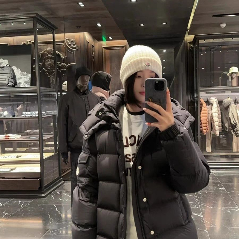 Moncler Classic Maya Vezere Matte down Jacket, Matte Thickened White Goose Down, Unisex Large Size Puffer Jacket Wholesale