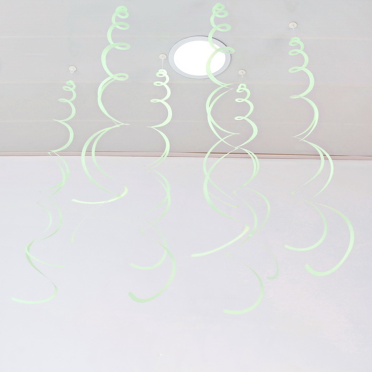 Decoración navideña vórtice PVC espiral colgante decoración de ventanas de flores de corredor diseño de decoración de techo a medida