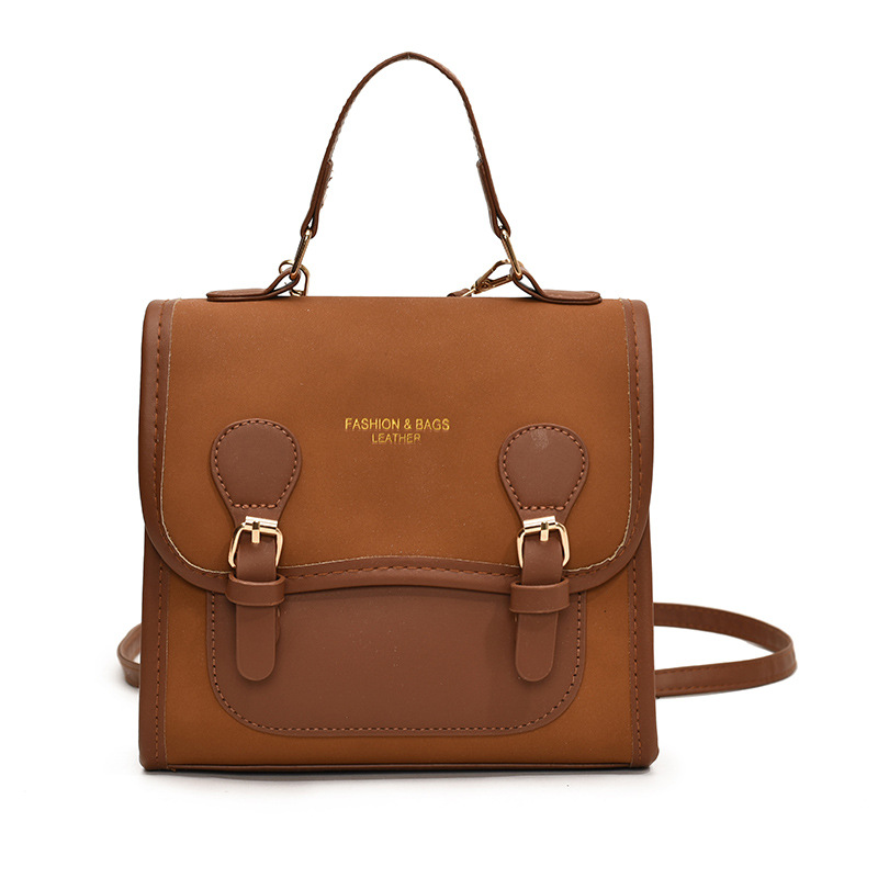 펜던트 브라운 없음