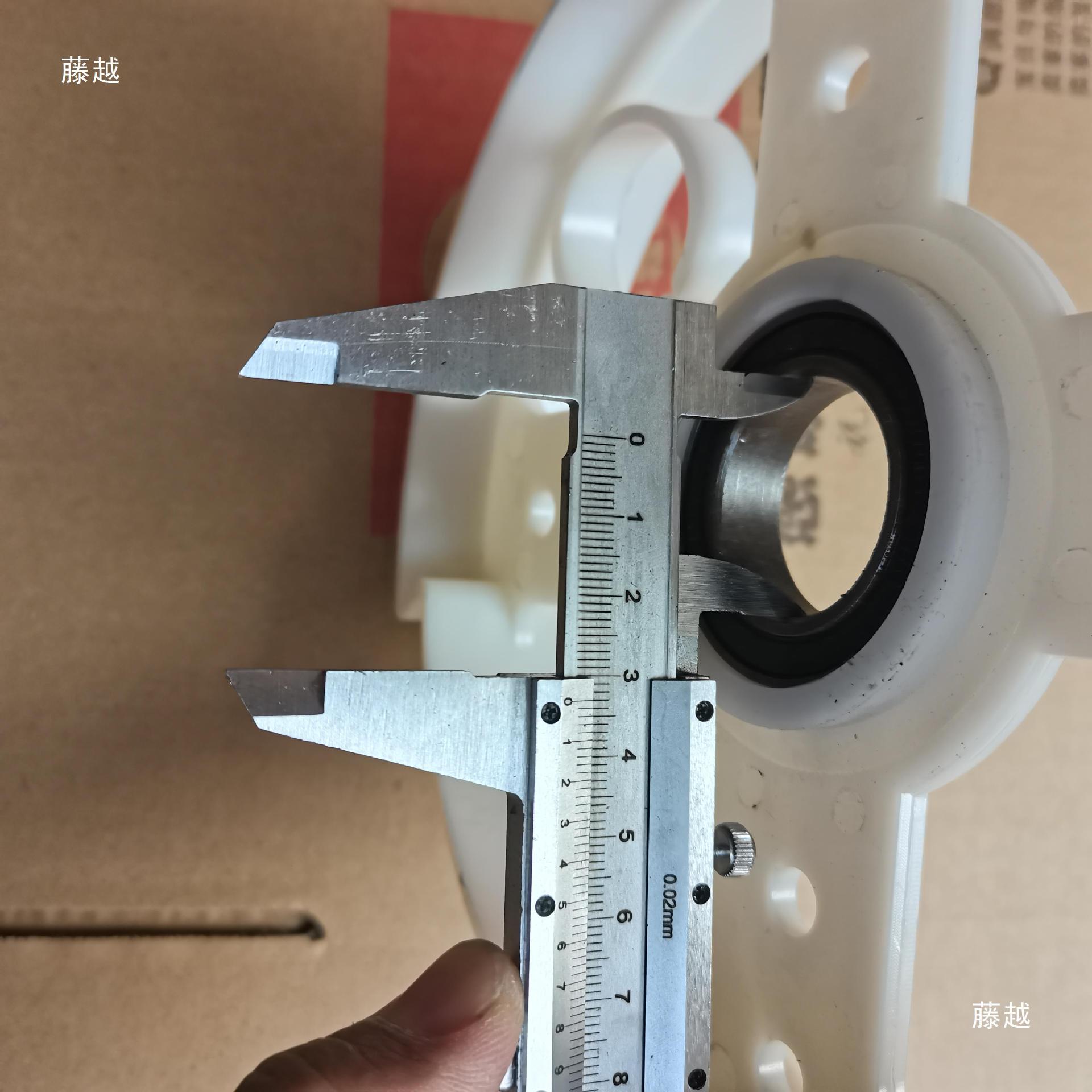 手动卷帘门扭簧盒配件卷闸门铁扭簧飞轮盘卷门轴承弹簧盒