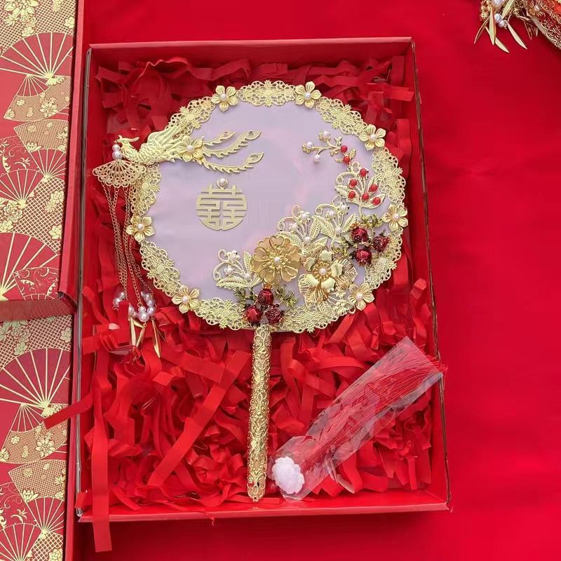 中式婚礼明制婚服新娘遮面手捧花汉服团扇秀禾服出嫁遮面喜扇成品|undefined