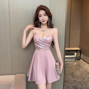 Sexy deep V-strap waist cinched low cut big swing dress