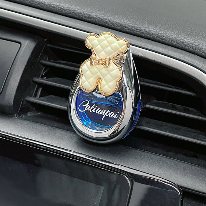 Perfumes de automóviles aromáticos aire acondicionado ventilación perfumes duraderos artículos de decoración de automóviles adornos para hombres y mujeres