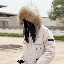 毛领;帽条;皮草