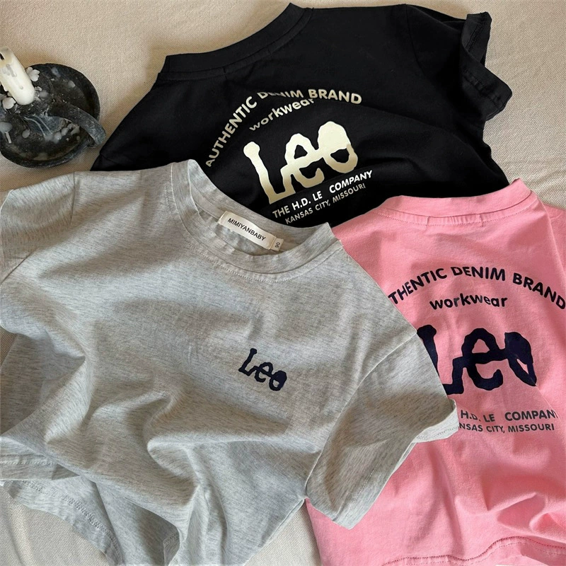 Детская футболка из чистого хлопка с коротким рукавом, новая модная трендовая универсальная повседневная модель лета 2026 года для мальчиков и девочек.