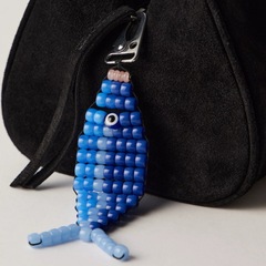ヨーロッパとアメリカの国境を越えたホットセールカラフルなビーズの魚ペンダントキーホルダー diy ドーパミンカラーアクセサリーバッグペンダント