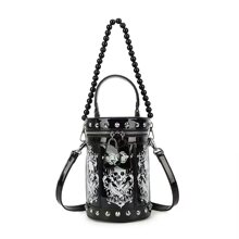 跨境热销女包小众手提包骷髅头机车个性欧美斜挎包印花创意异形包