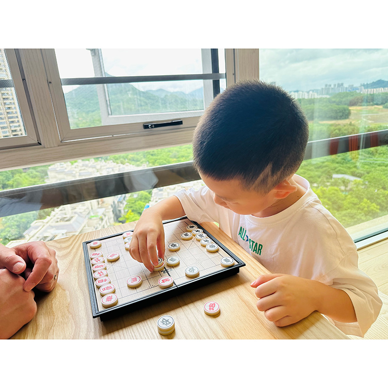 �������й�����������̶�ͯСѧ���������ӱ�Яʽ �۵��������