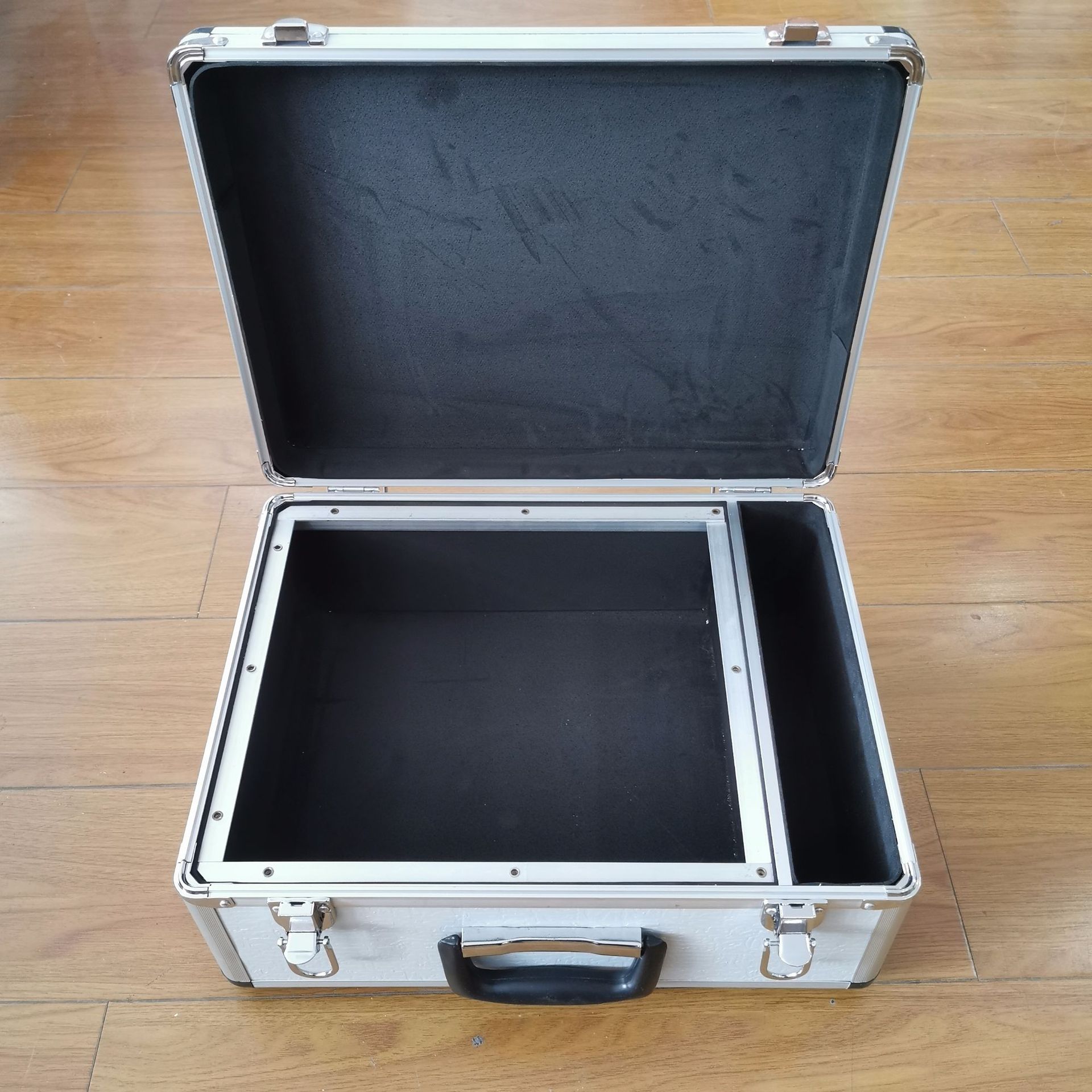 定制plc面板工具箱铝合金仪器箱 零件模型盒子样品包装箱