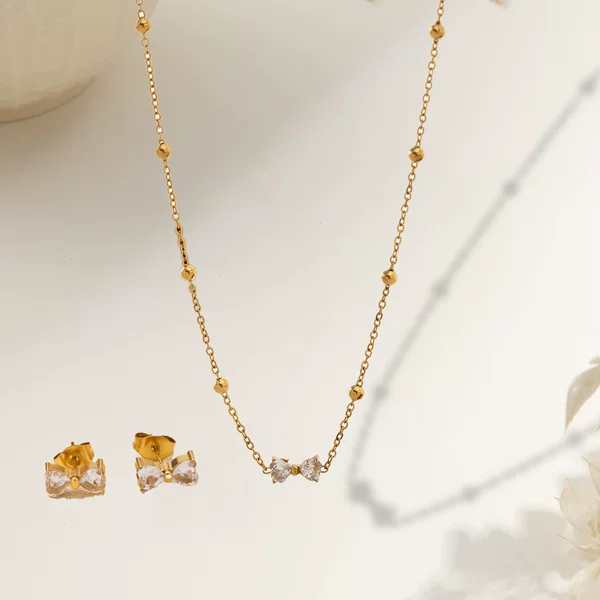 Cross-Border Wholesale French Light Luxury Bow Zircon Titanium Steel Necklace Women's Fashion Versatile Clavicle Chain Temperament Simple Set