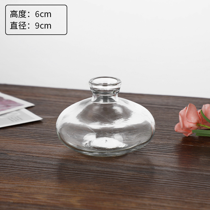 Luz de lujo simple retro mini jarrón de vidrio en vidrio de viento pequeño jarrón de flores flores flores secas flores decoración de oficina