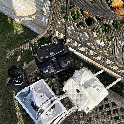 Chic and Stylish Women's Small Backpack with Vintage Chain and Herringbone Design, Double Shoulder Bag for Women, Simple and Trendy Fashion Bag