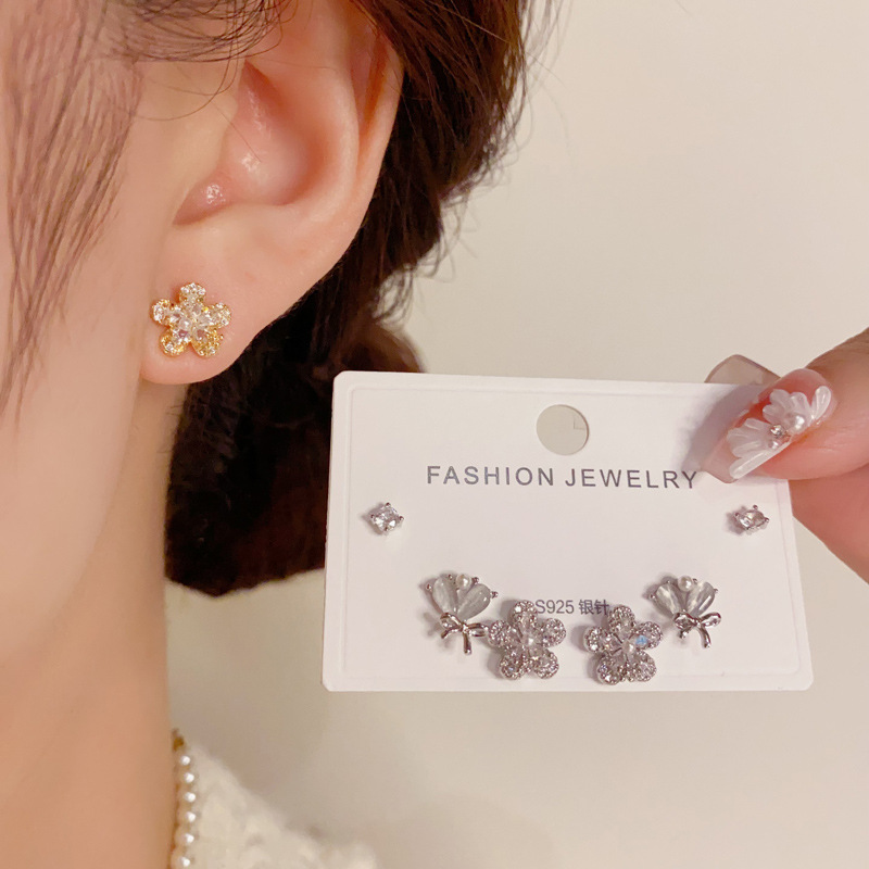 10g Weight 925 Sterling Silver Ear Needle Material 14K Gold Plated Plating Material Ear Studs Classification 1 Set Quantity Holiday, Daily Occasion Copper Material Flower Pattern Women's Gender Simple Style Style 1 Set Simple Style Flower Copper 14K Gold Plated Ear Studs 3