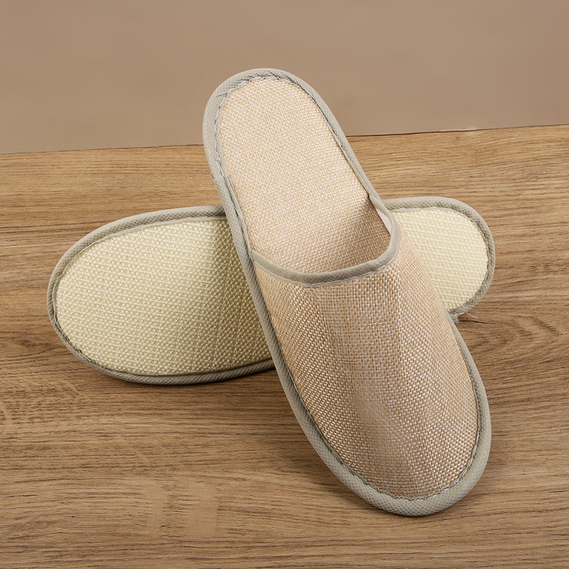 Hotel disposable slippers hotel special summer light tasteless slippers portable environmentally friendly mute slippers specials