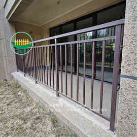 郑州房产阳台护栏 阳台栏杆图片 新乡空调栏杆 卫辉工程用栏杆