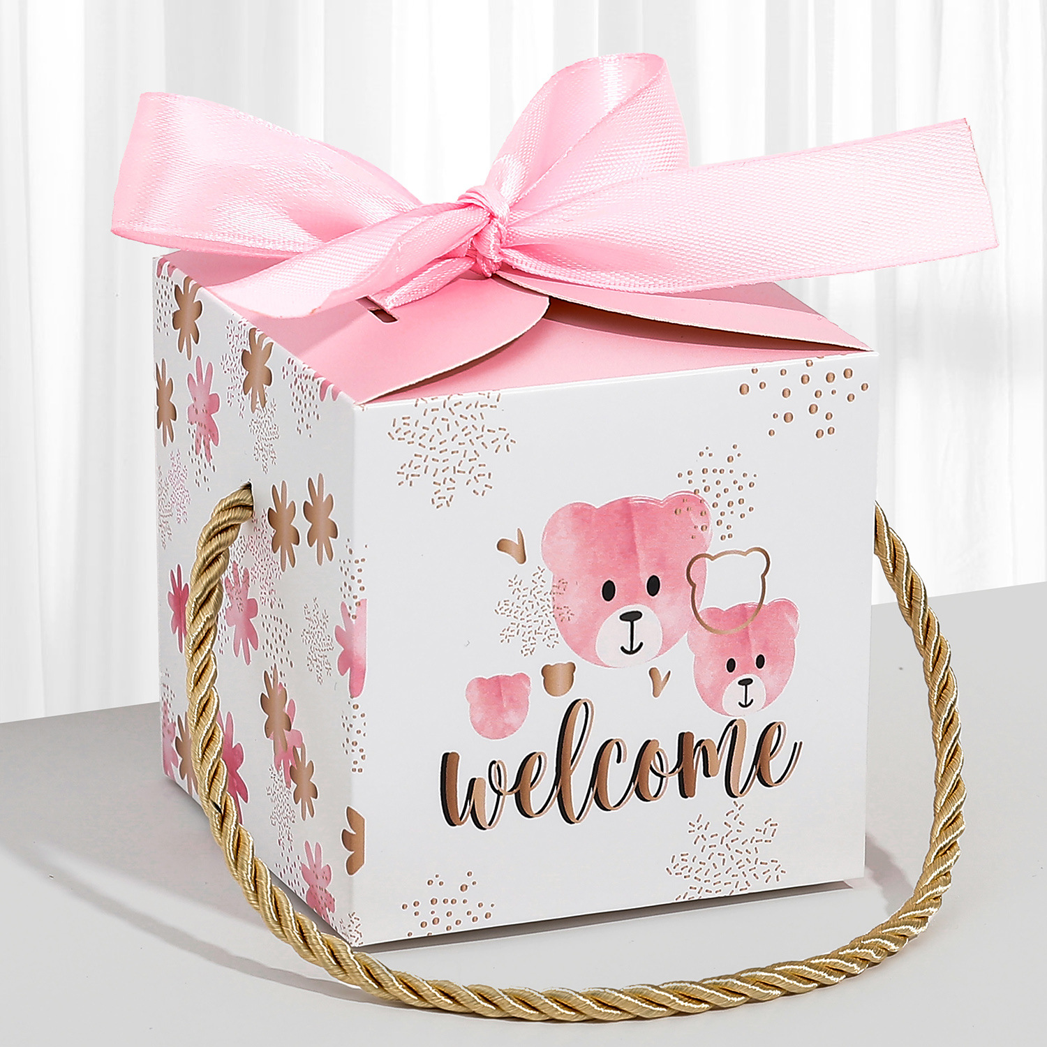 Rosa cabeza de oso; 8 * 8 * 8cm; tarjeta blanca 250g
