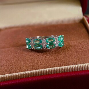 Pt900 Colored Gemstone Finished Double Row Emerald Ring Diamond Inlaid Emerald 1.38Ct Including International Certificate