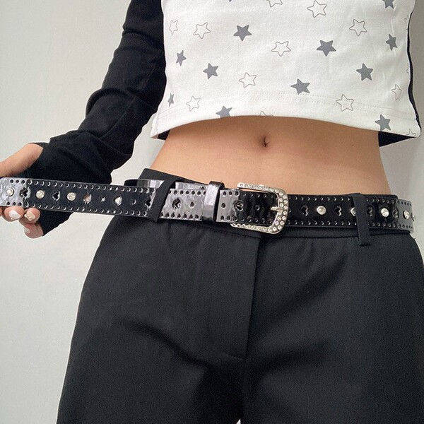 White fashionable small belt