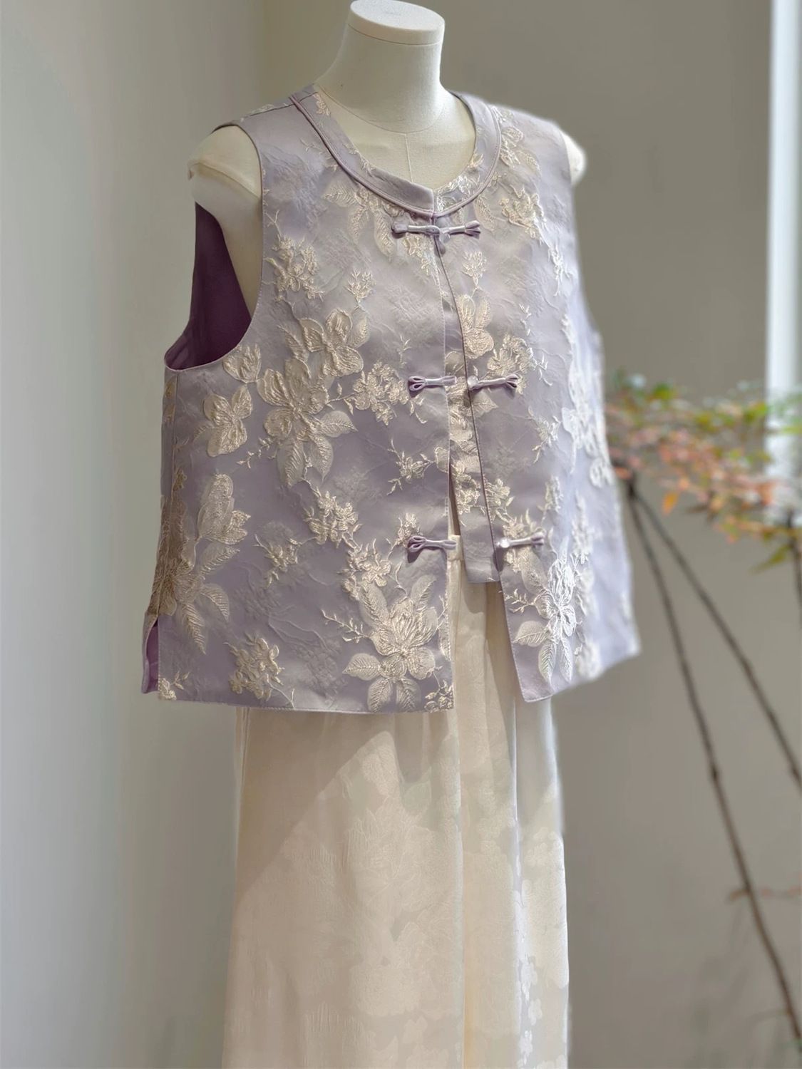 New Chinese Style Young Spring and Summer Vest Outer Vest White Round Neck Chinese Style Waistcoat for Women Purple