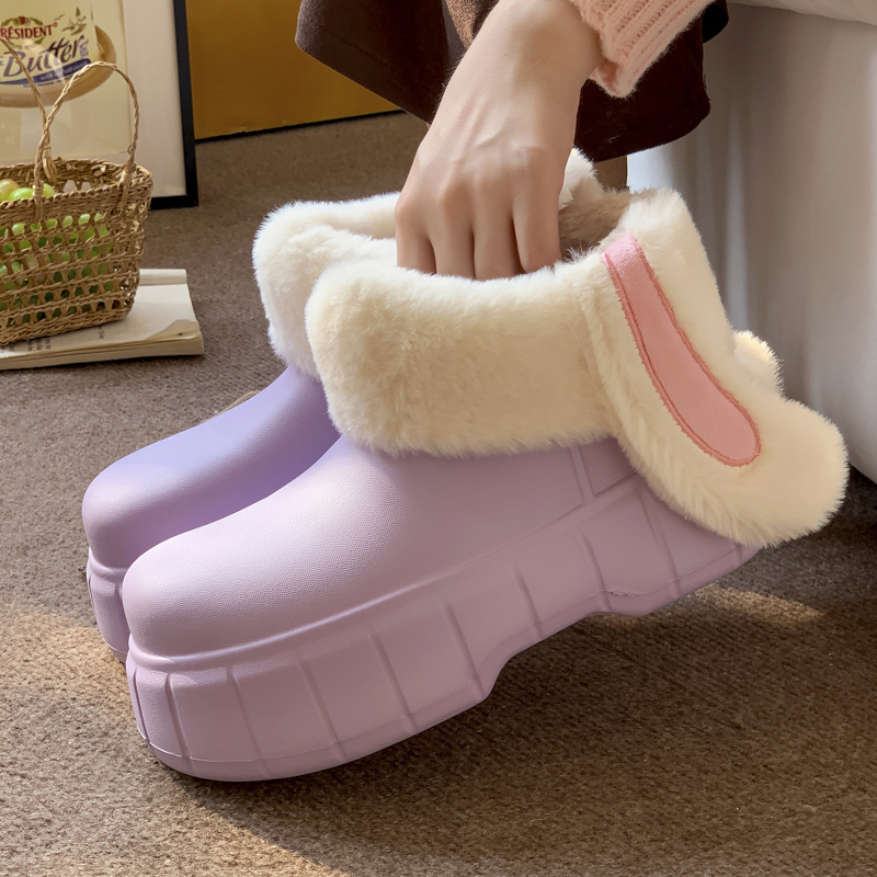 Cotton slippers, women's high heels, waterproof, warm in winter, plush and thick, with a sense of stepping on excrement. Wearing cute and fashionable cotton shoes on the outside