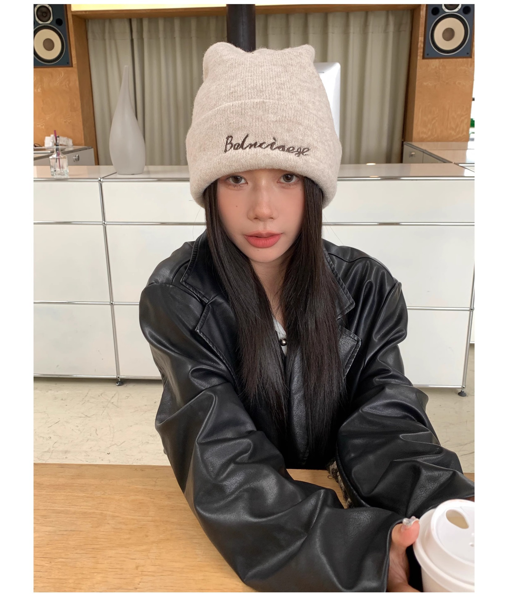 Embroidered Knitted Beanie Hat For Women Warm Wool Blend Winter Cap_voghion.com